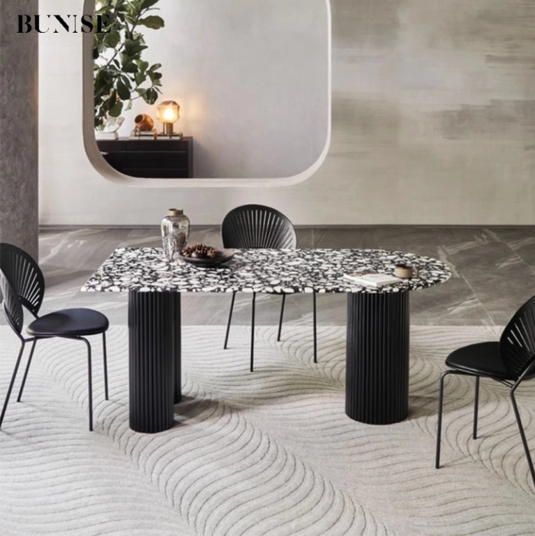 0934005d0144dddf29d3a93456971221.jpg SD112 - Image 1